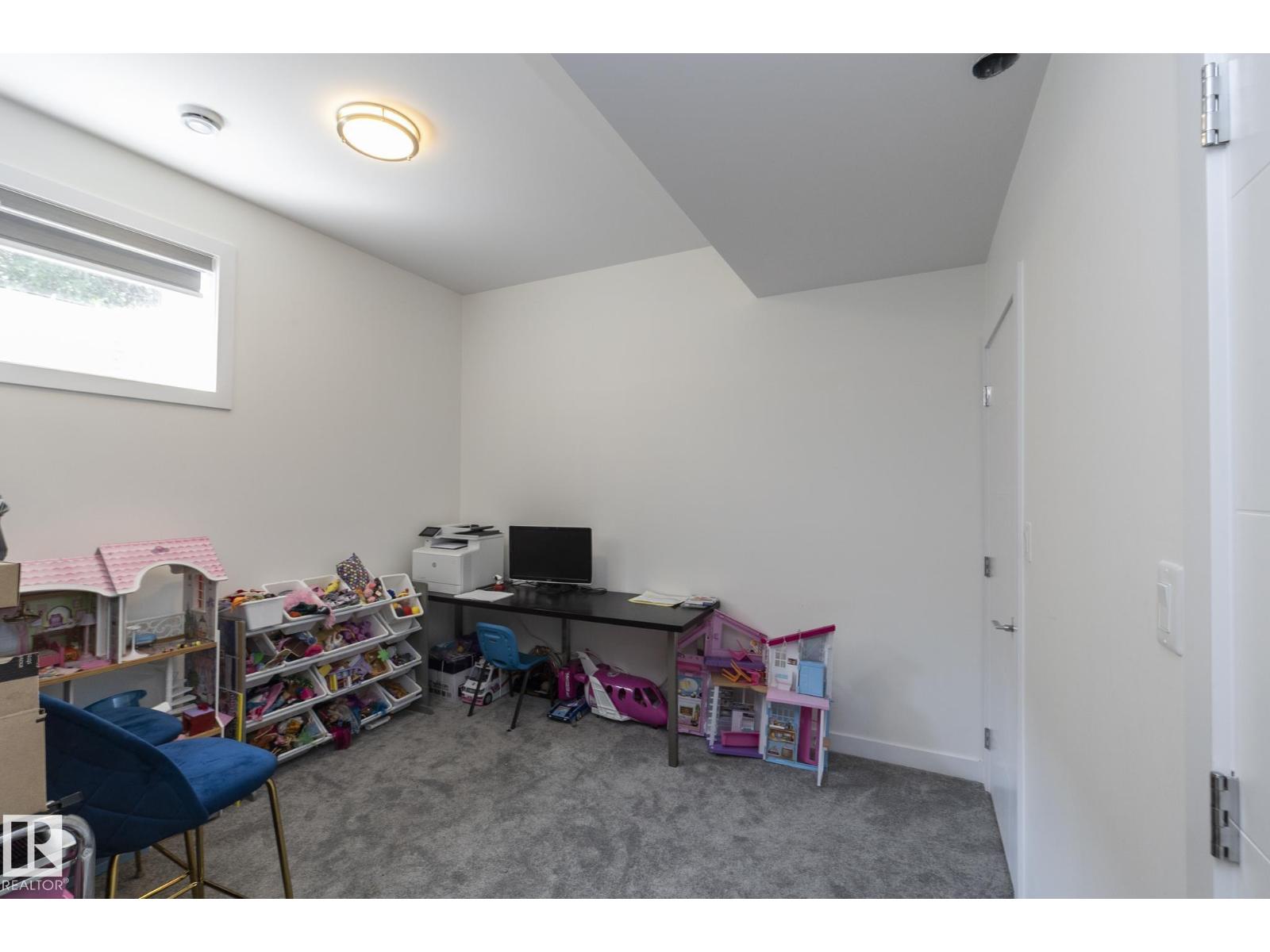 Photo 58 of 9232 117 St Nw Nw, Edmonton AB