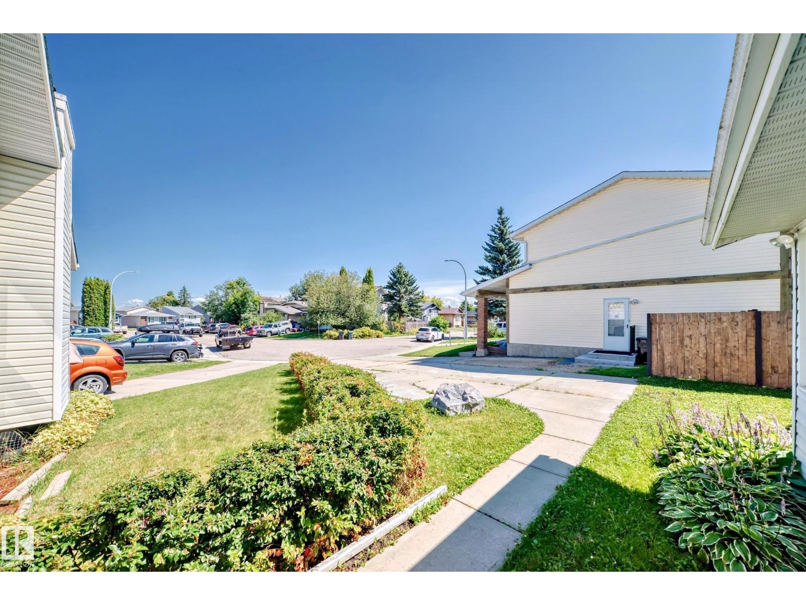 Photo 31 of 9 Wellington Cr, Spruce Grove AB