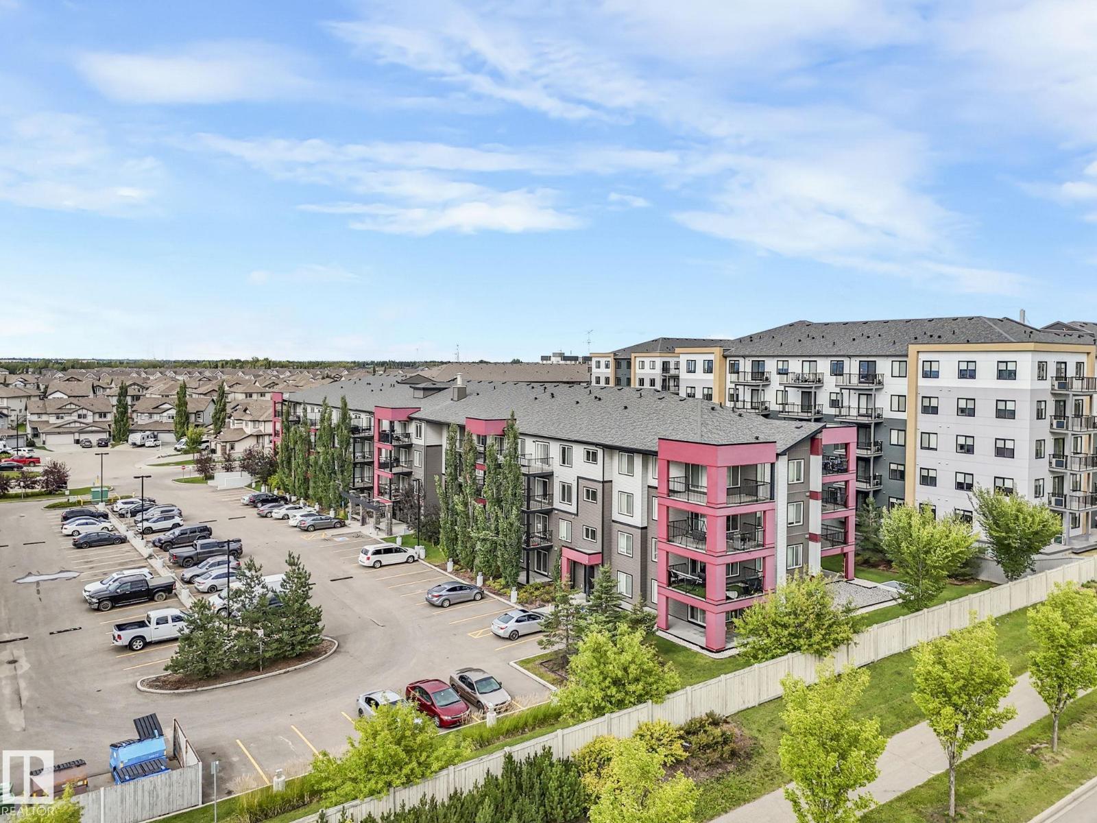 Photo 1 of 121 5515 7 Av Sw, Edmonton AB