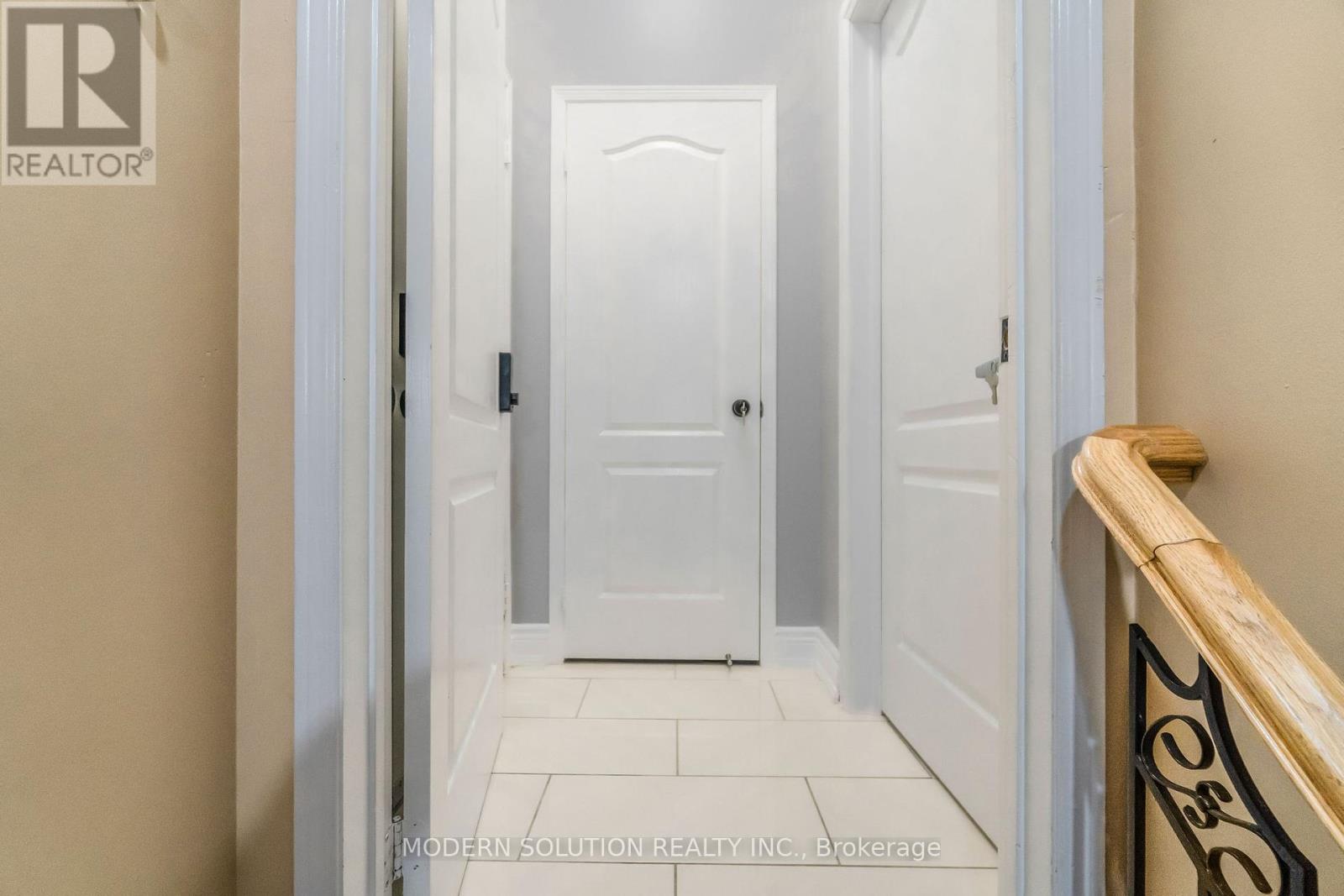 Photo 27 of 4982 Maxine Place, Mississauga ON