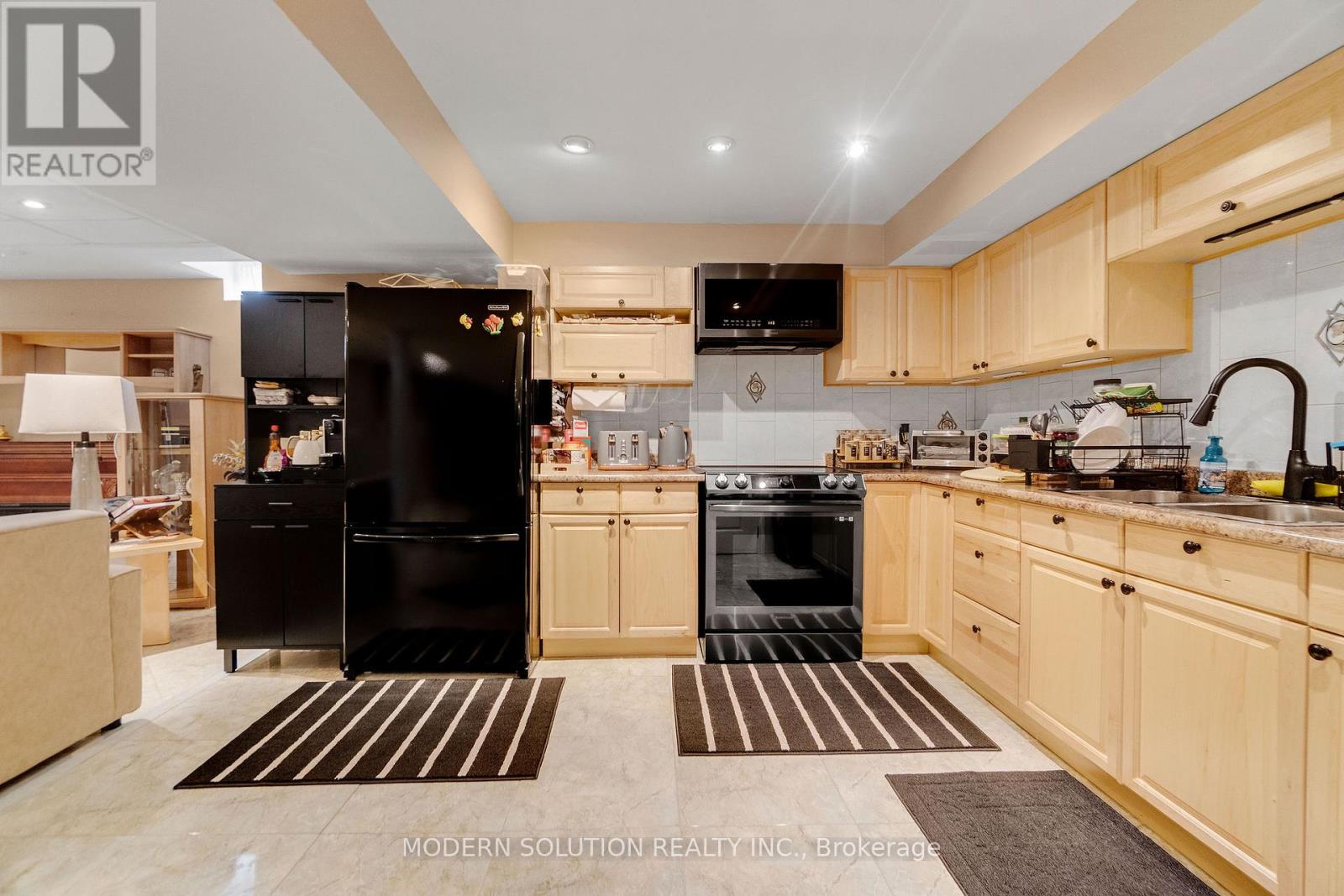 Photo 1 of 4982 Maxine Place, Mississauga ON