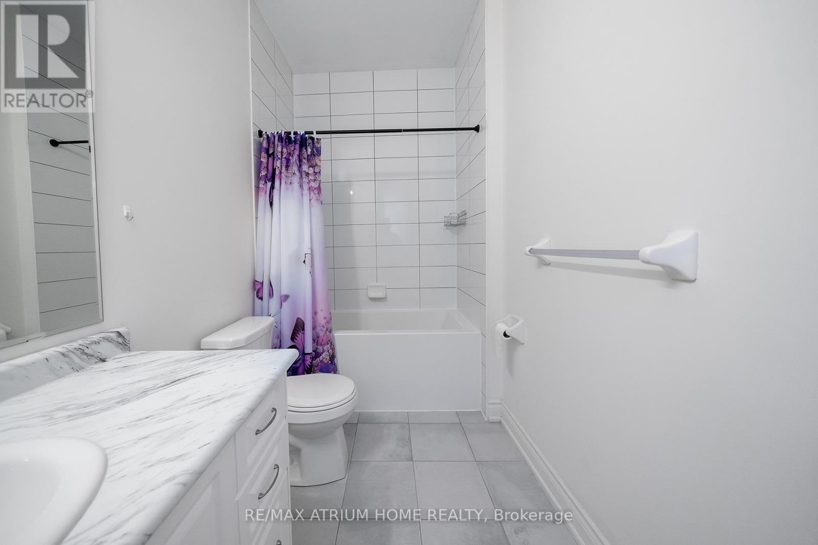 Photo 31 of 3320 Meadow Marsh Crescent, Oakville ON