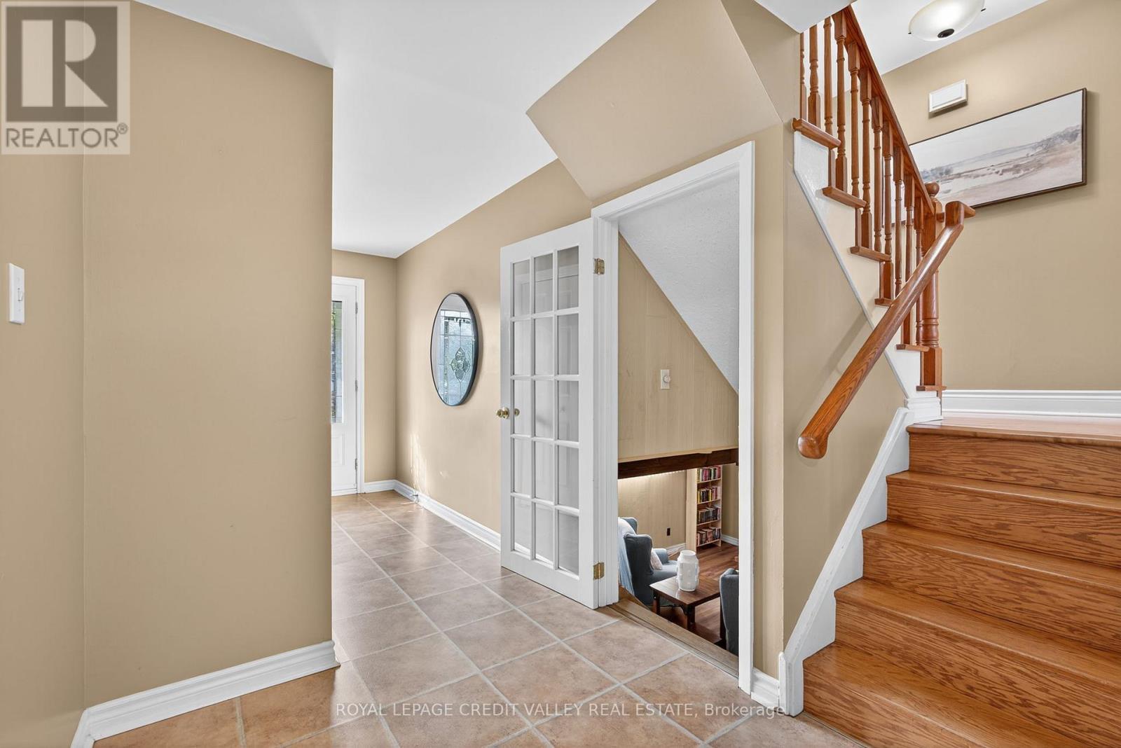Photo 24 of 60 Gondola Crescent, Brampton ON