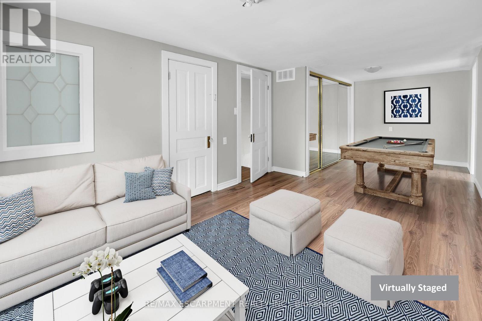 Photo 14 of 68 Henry Street, St Catharines ON