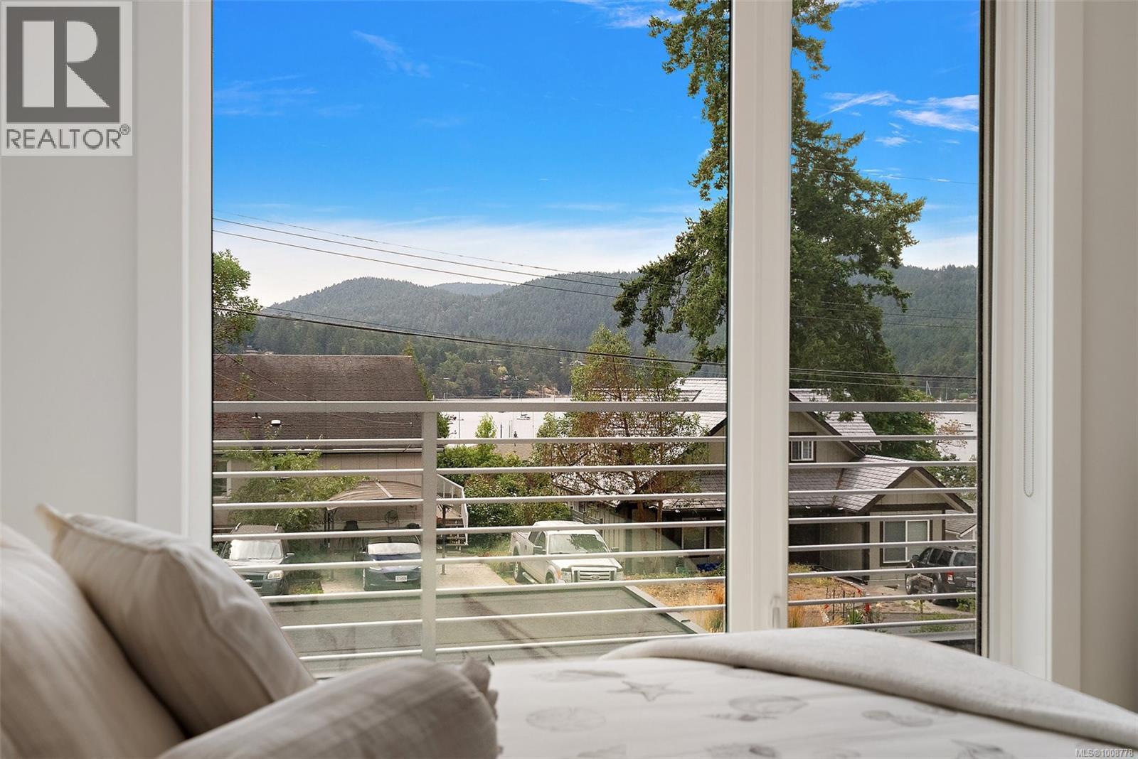 772 Harding Lane, Central Saanich