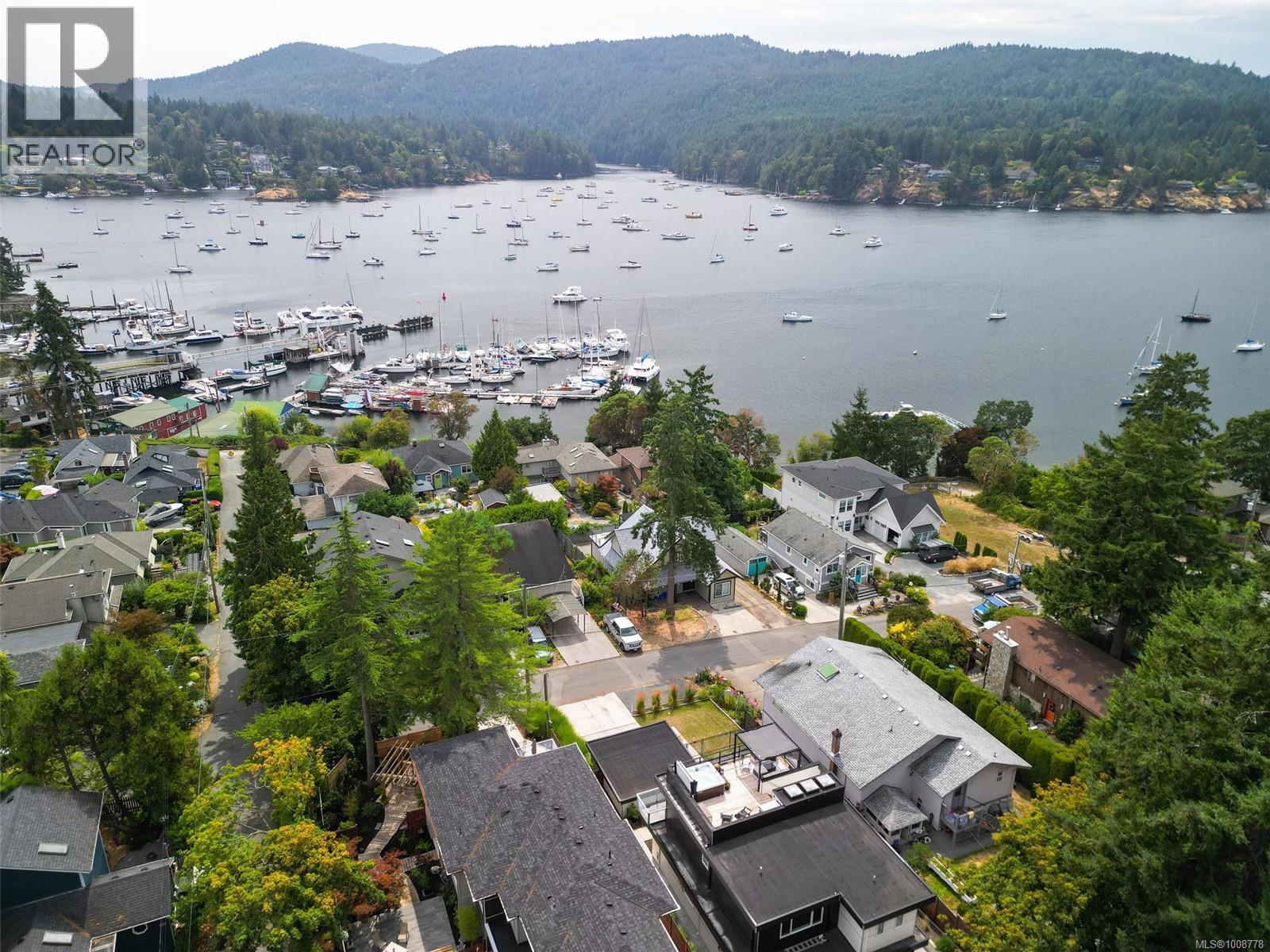 772 Harding Lane, Central Saanich