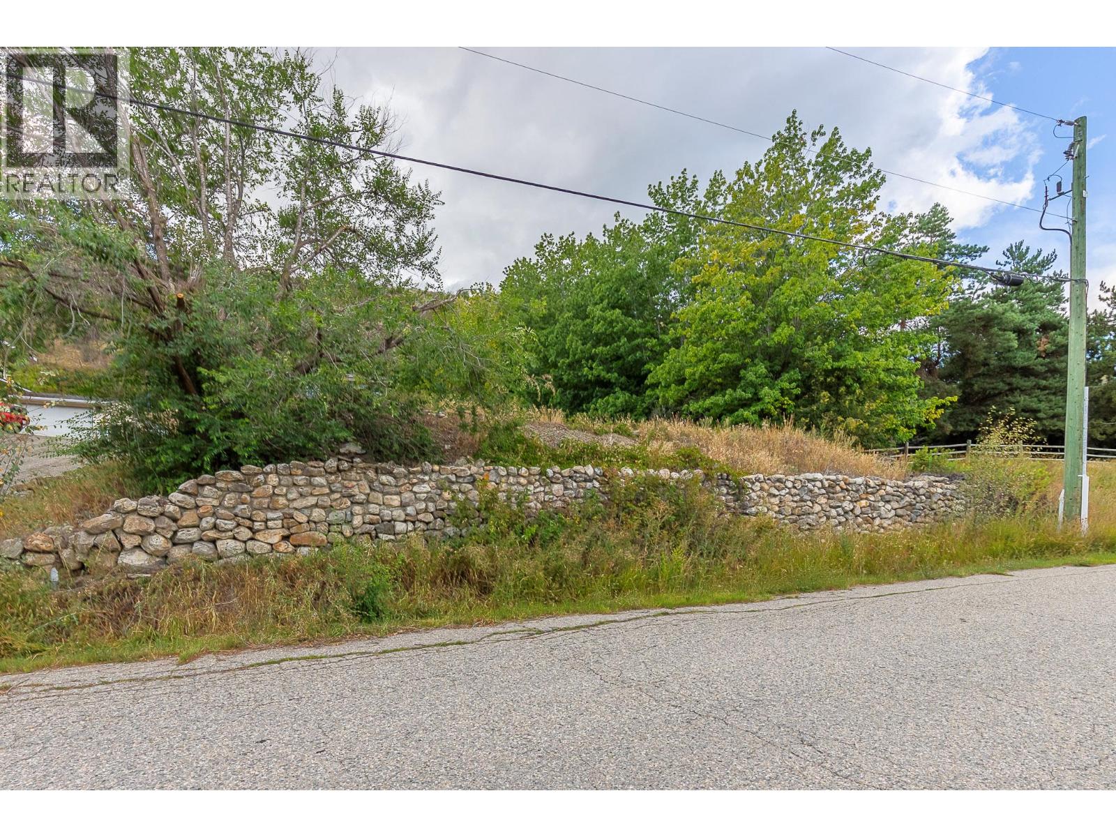 Photo 10 of 6610 Goose Lake Road, Vernon BC