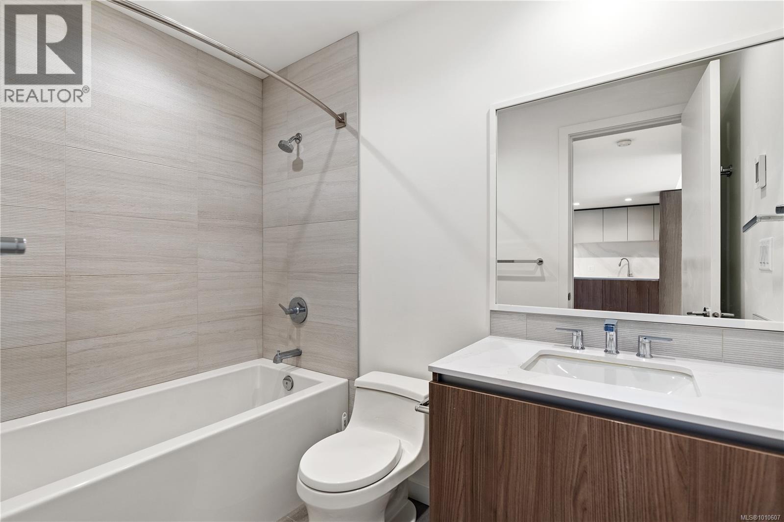 Photo 19 of 308 2000 Hannington Rd, Langford BC
