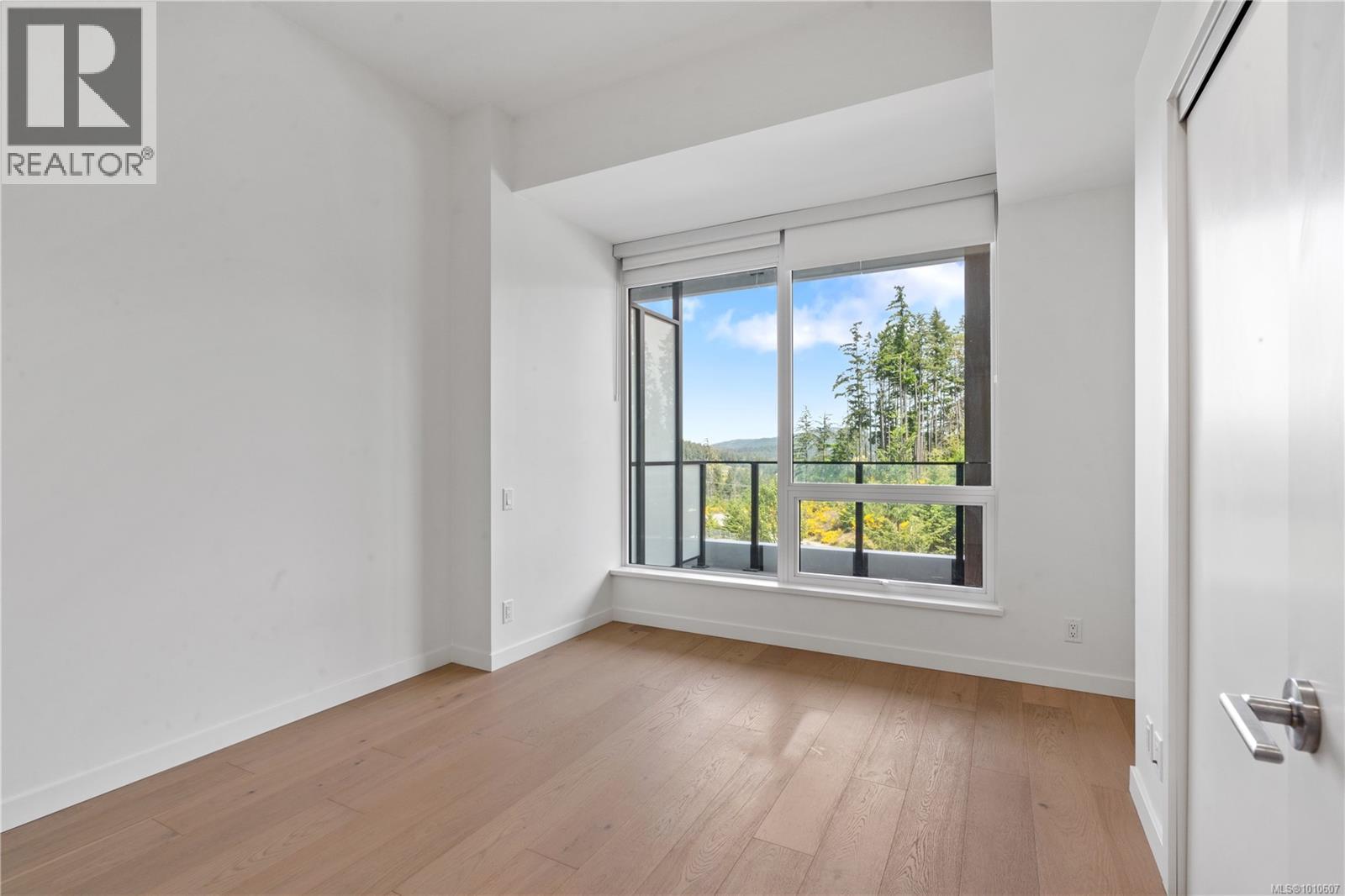 Photo 28 of 308 2000 Hannington Rd, Langford BC