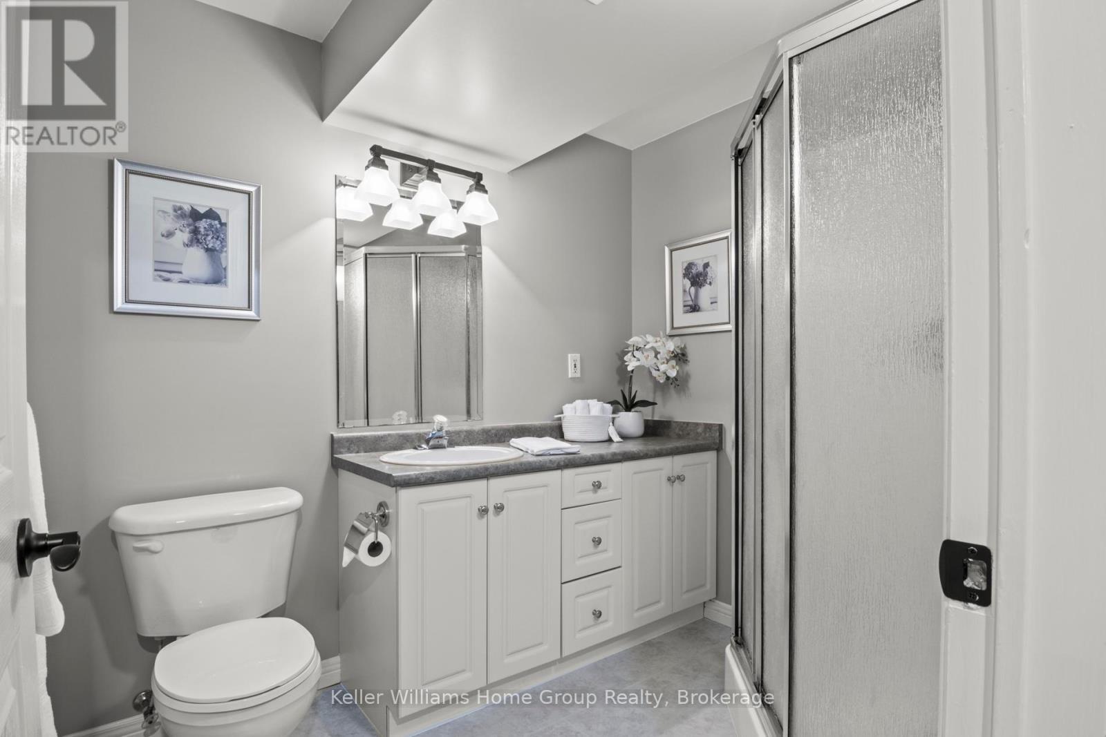 Photo 34 of 25 Riverview Drive, Centre Wellington ON