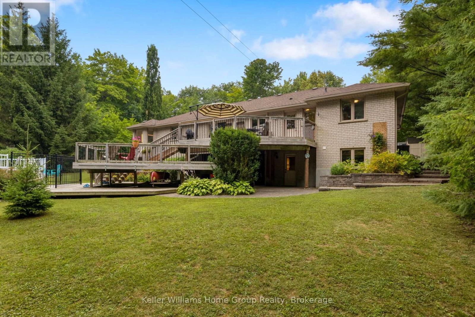 Photo 38 of 25 Riverview Drive, Centre Wellington ON