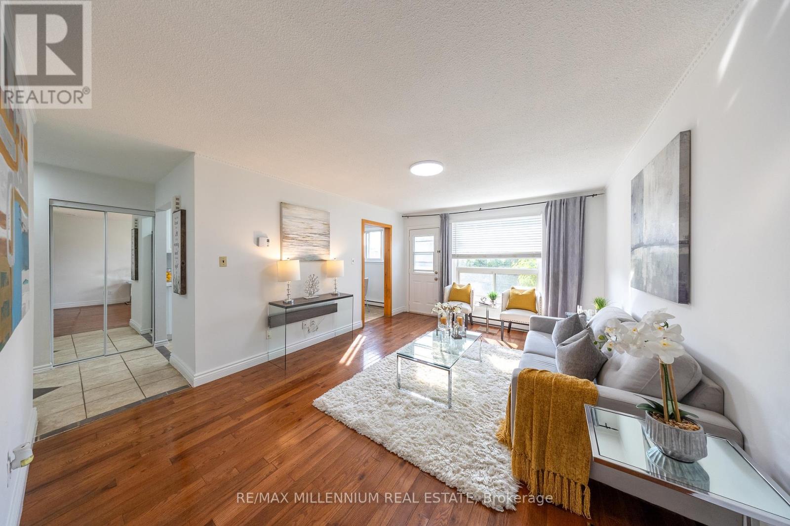 Photo 10 of 151 120 Nonquon Road, Oshawa ON