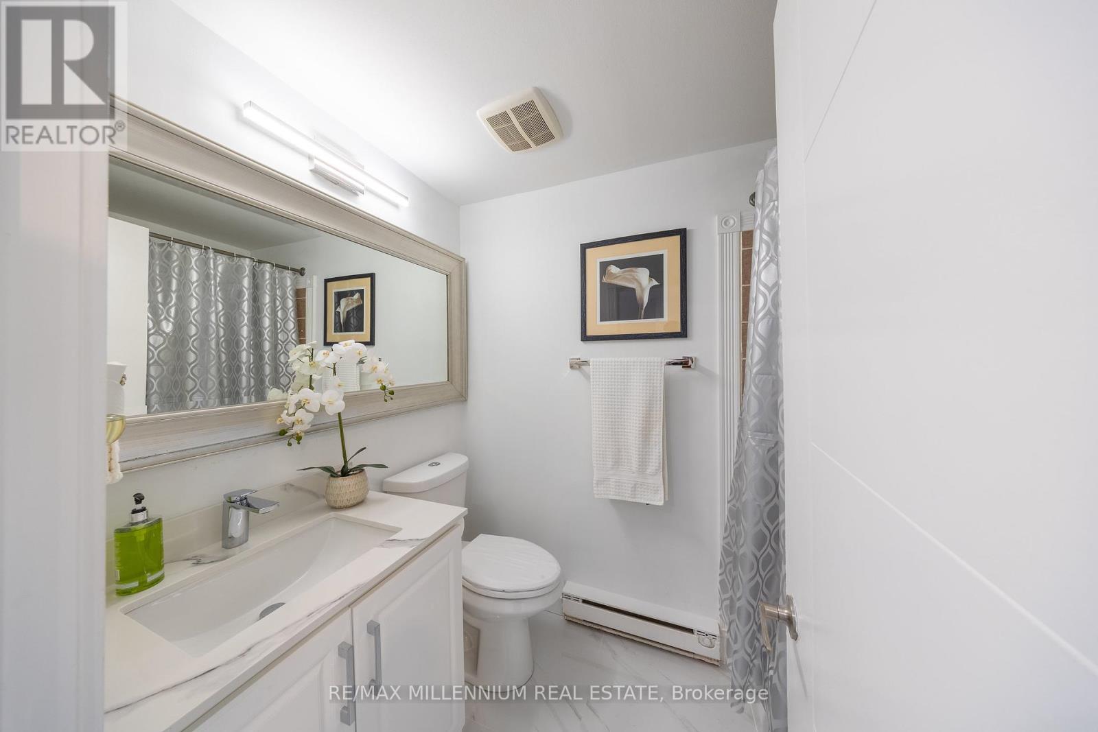 Photo 13 of 151 120 Nonquon Road, Oshawa ON