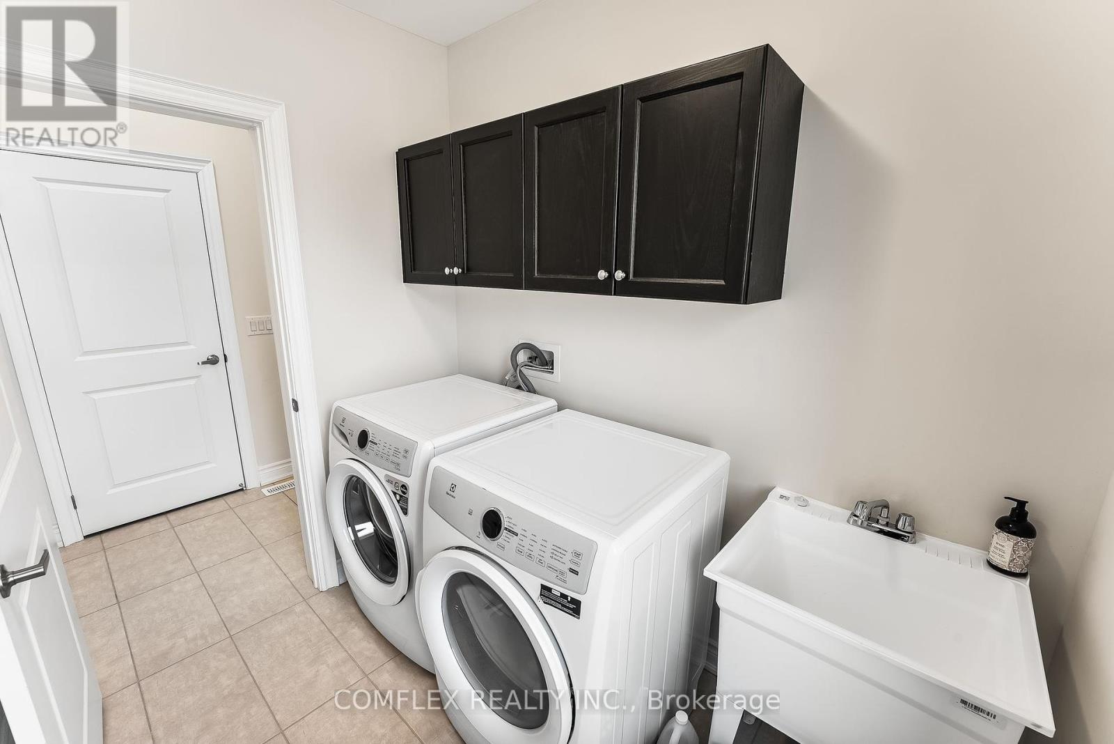 Photo 46 of 2832 Tippett Mews, Pickering ON