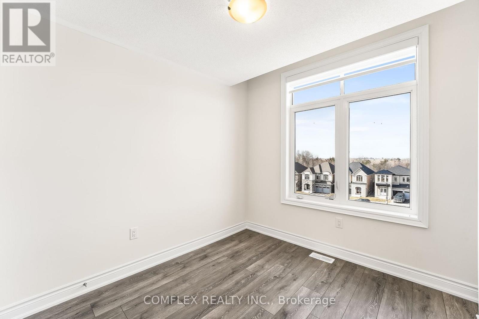 Photo 39 of 2832 Tippett Mews, Pickering ON