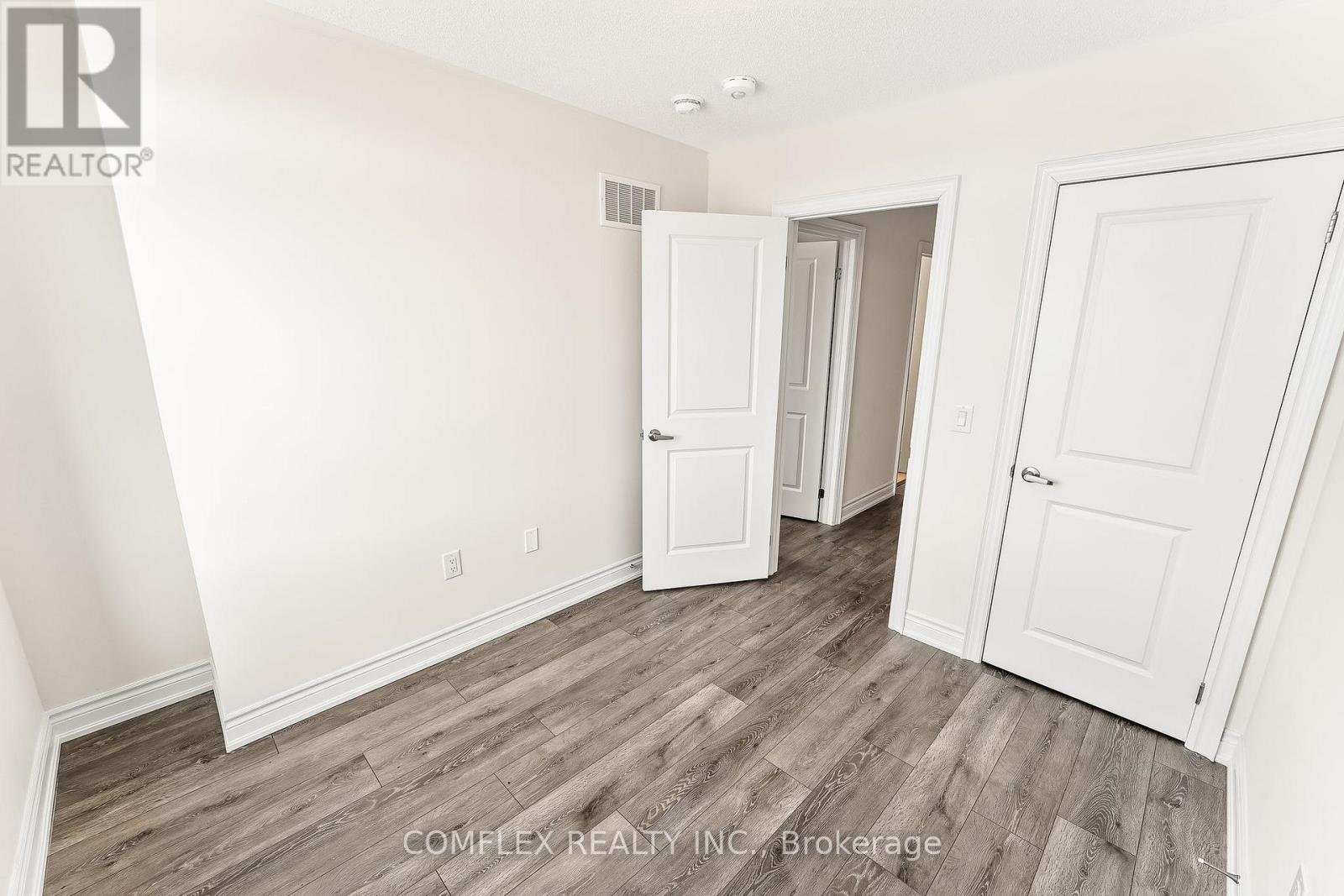 Photo 21 of 2832 Tippett Mews, Pickering ON