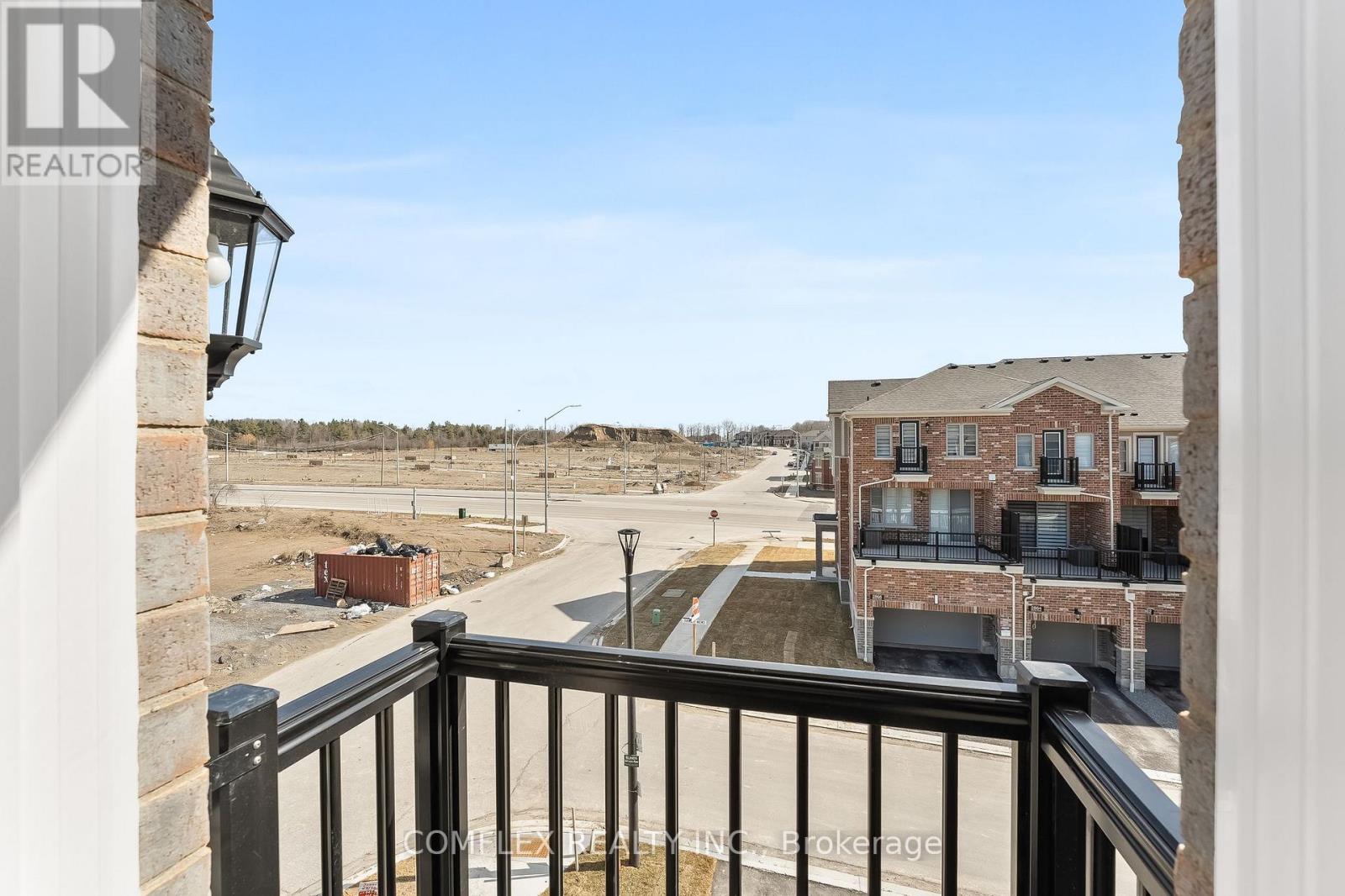 Photo 33 of 2832 Tippett Mews, Pickering ON