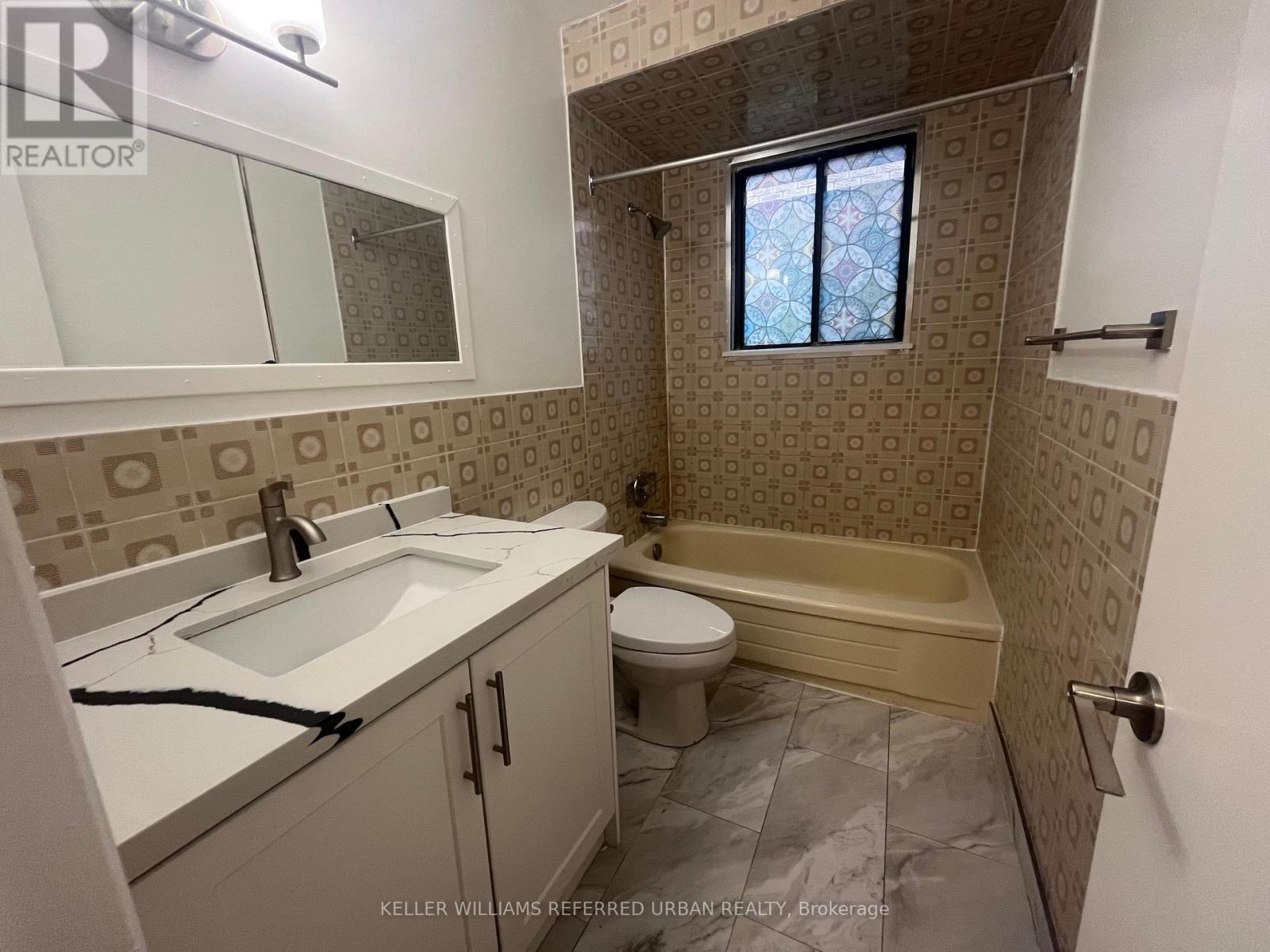Photo 2 of Main 222 Mortimer Avenue, Toronto ON