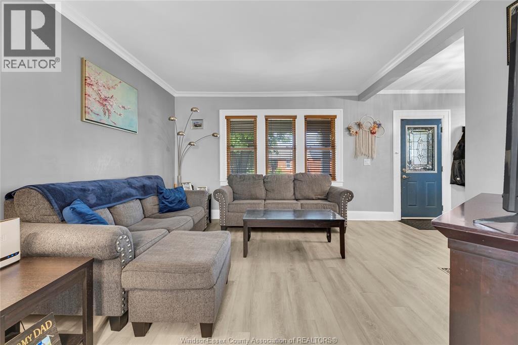 Photo 10 of 1494 Pierre, Windsor ON