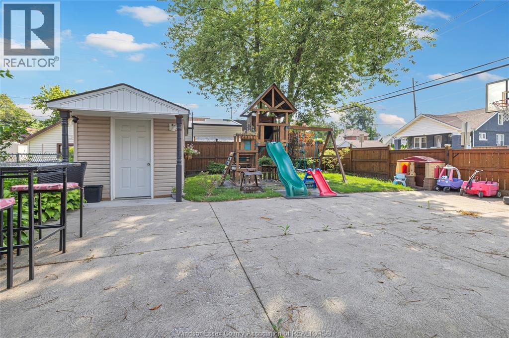 Photo 28 of 1494 Pierre, Windsor ON