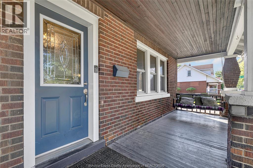 Photo 4 of 1494 Pierre, Windsor ON