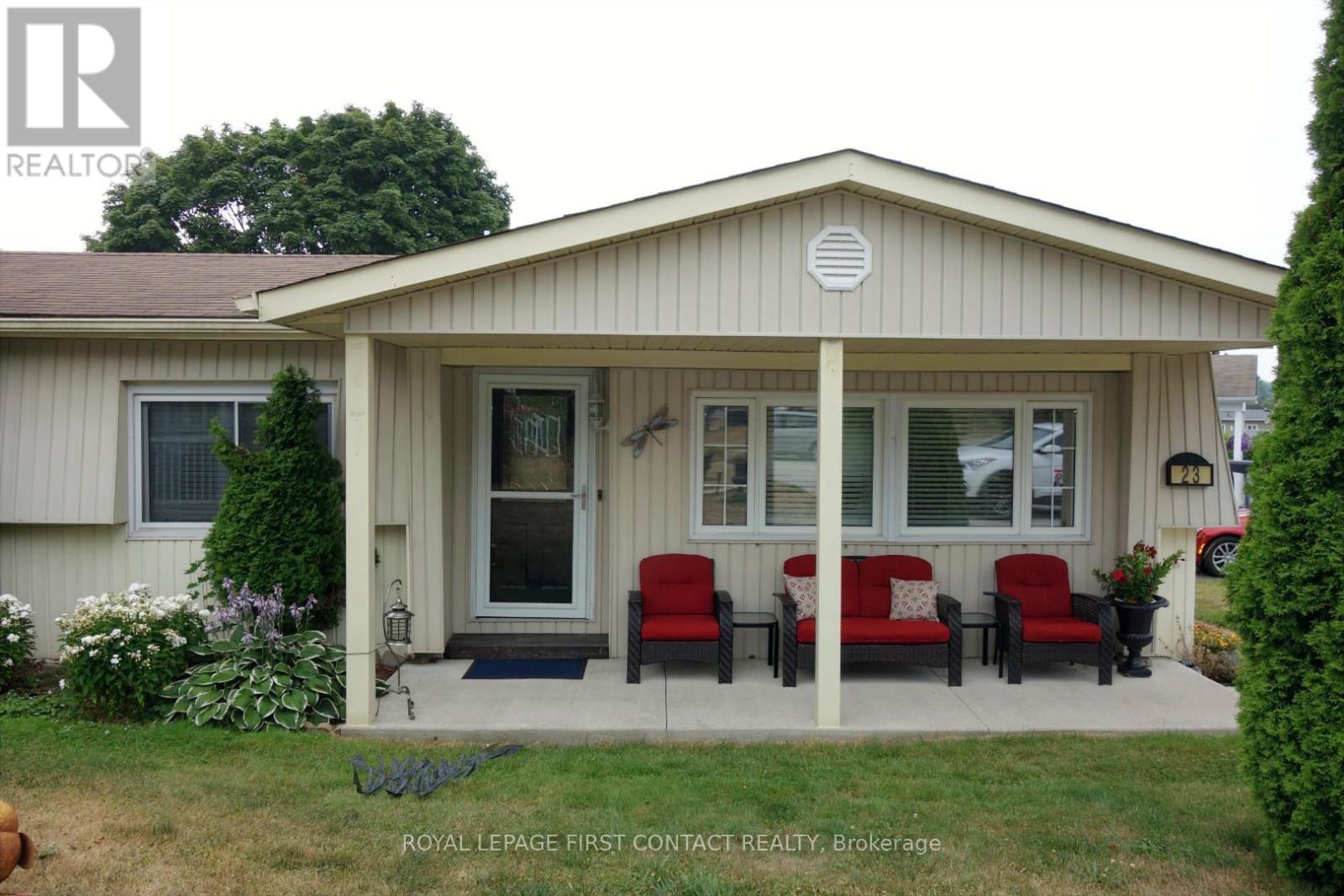 Photo 2 of 23 Mimosa Crescent, Innisfil ON