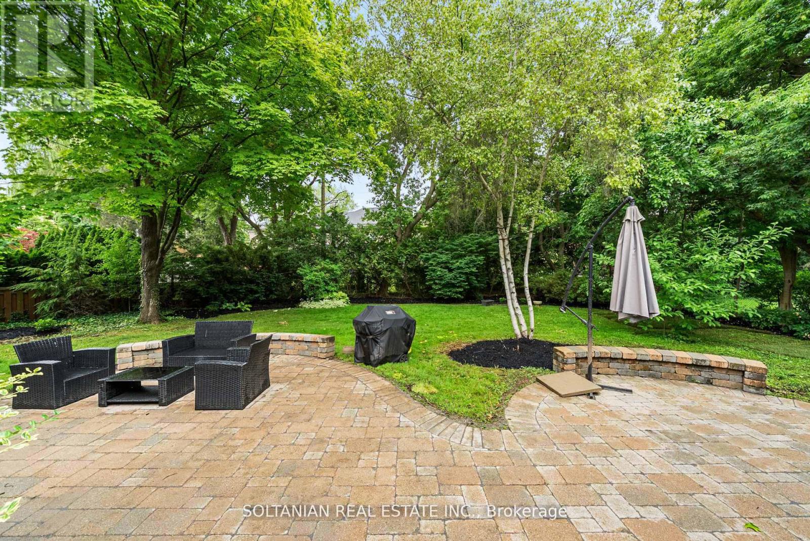 Photo 46 of 24 Laureleaf Road, Markham ON