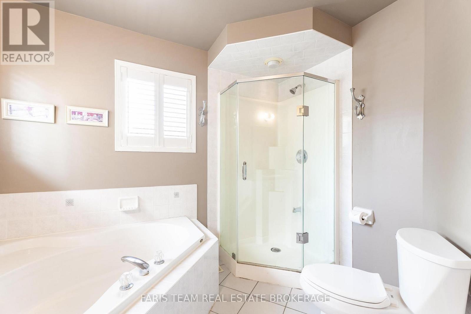 Photo 28 of 306 Tupper Boulevard, New Tecumseth ON