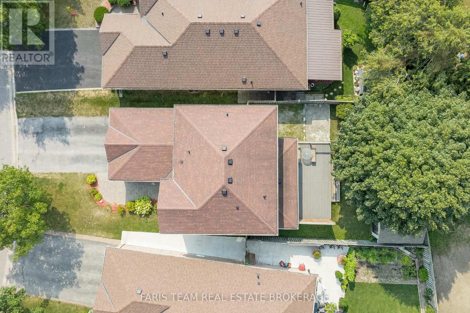 Photo 30 of 306 Tupper Boulevard, New Tecumseth ON