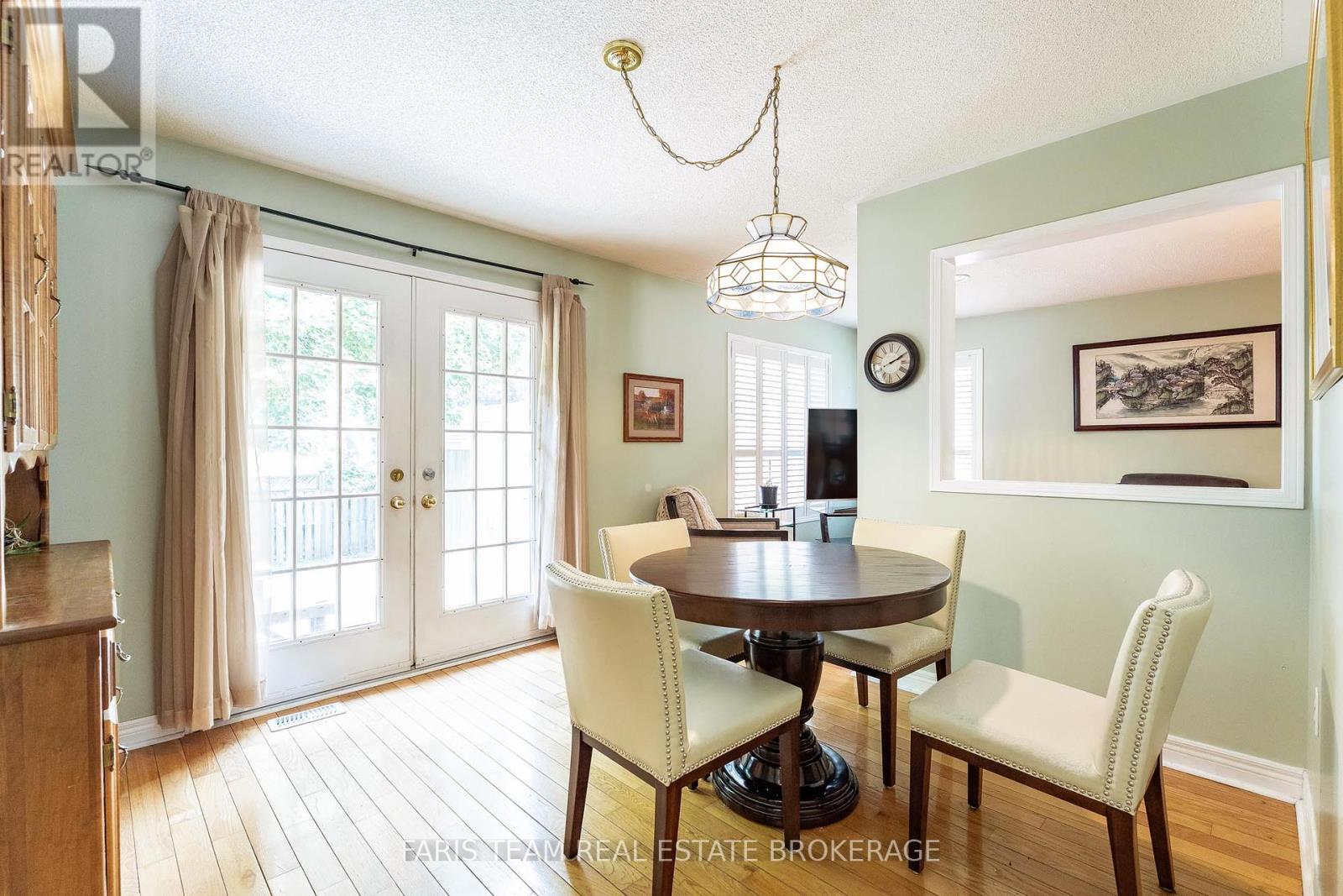 Photo 2 of 306 Tupper Boulevard, New Tecumseth ON