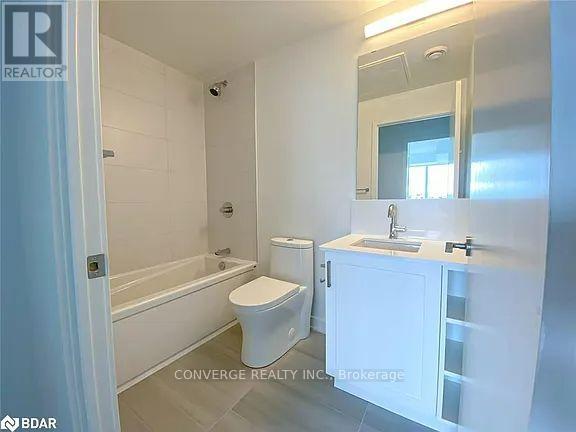 Photo 7 of 317 681 Yonge Street, Barrie ON