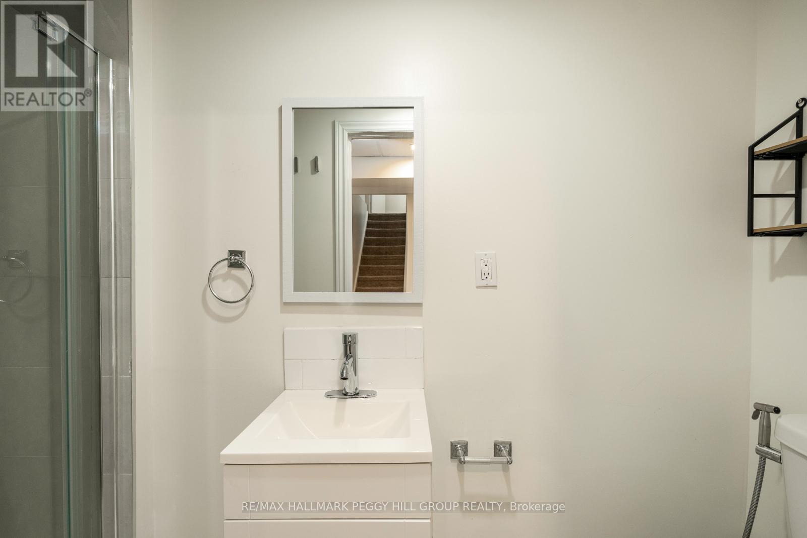 Photo 15 of 12 Cuthbert Street, Barrie ON