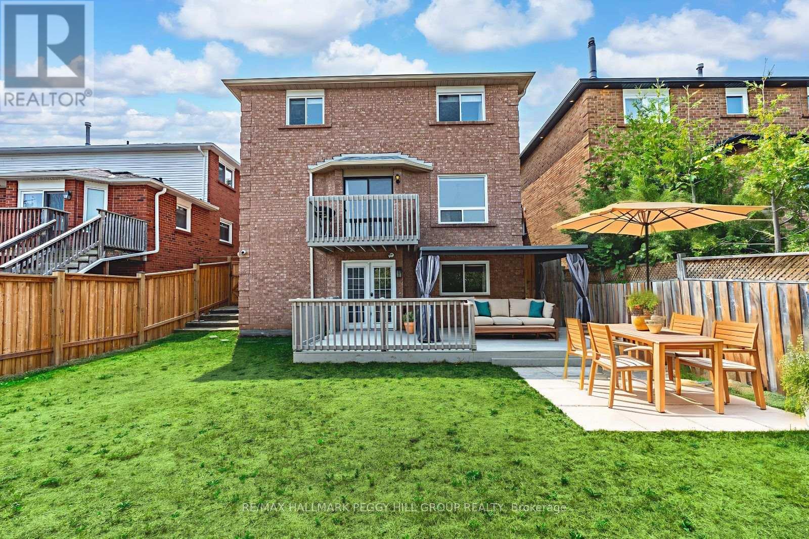 Photo 17 of 12 Cuthbert Street, Barrie ON