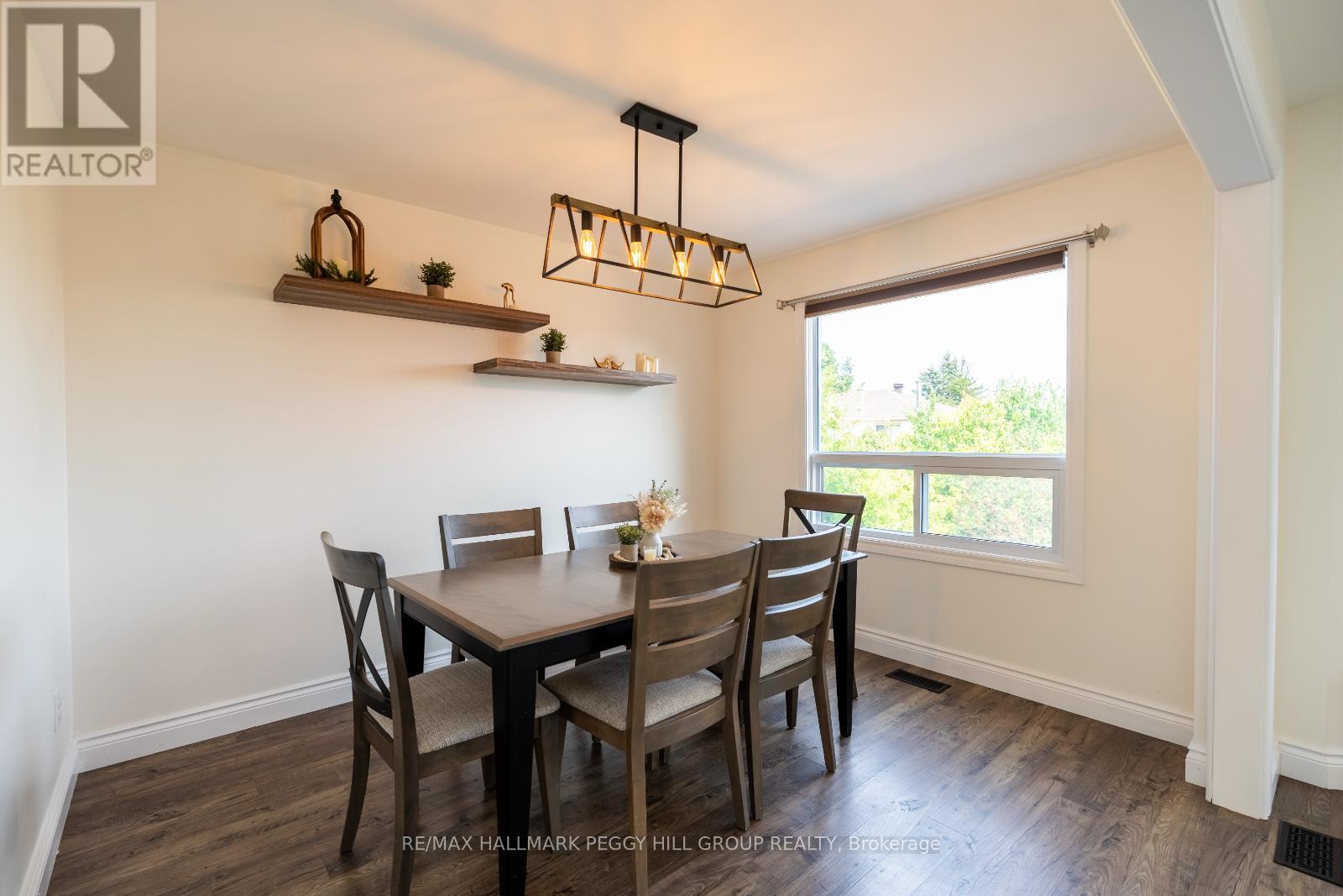 Photo 4 of 12 Cuthbert Street, Barrie ON