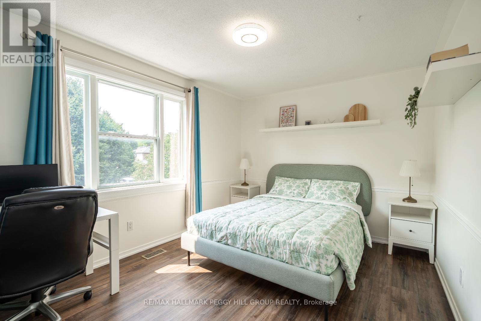 Photo 8 of 12 Cuthbert Street, Barrie ON