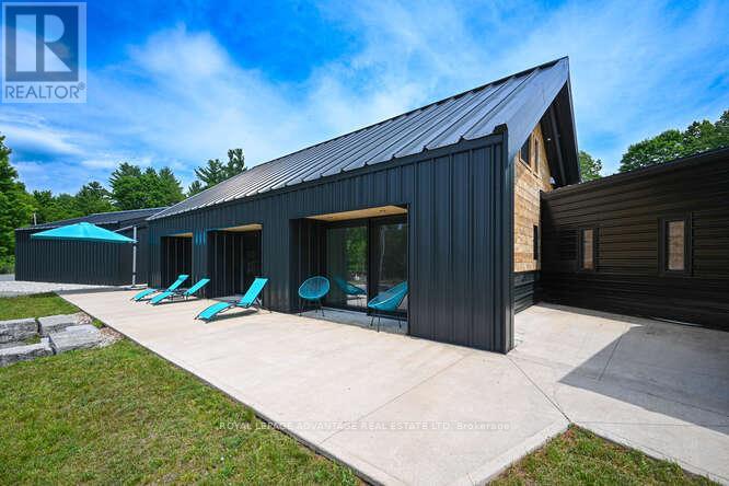 Photo 33 of 130 Blair Poole Farm Lane, Tay Valley ON