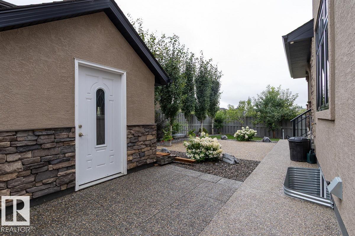 Photo 15 of 10617 174 A Av Nw, Edmonton AB
