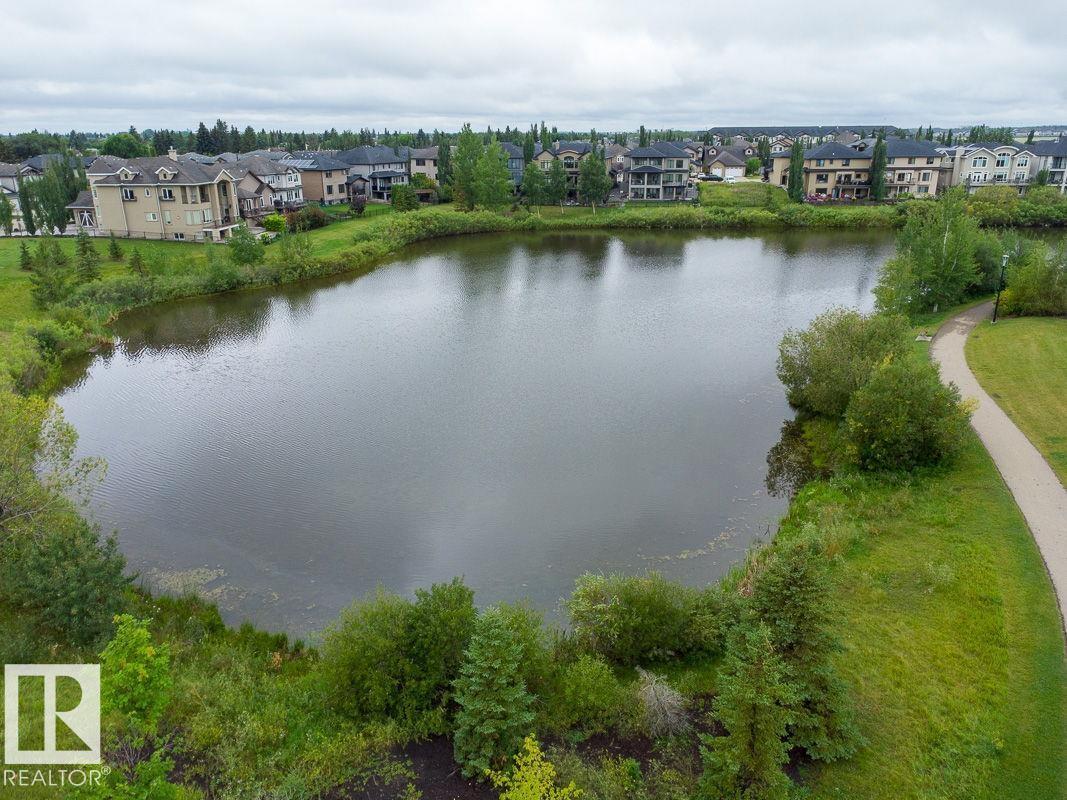 Photo 4 of 10617 174 A Av Nw, Edmonton AB
