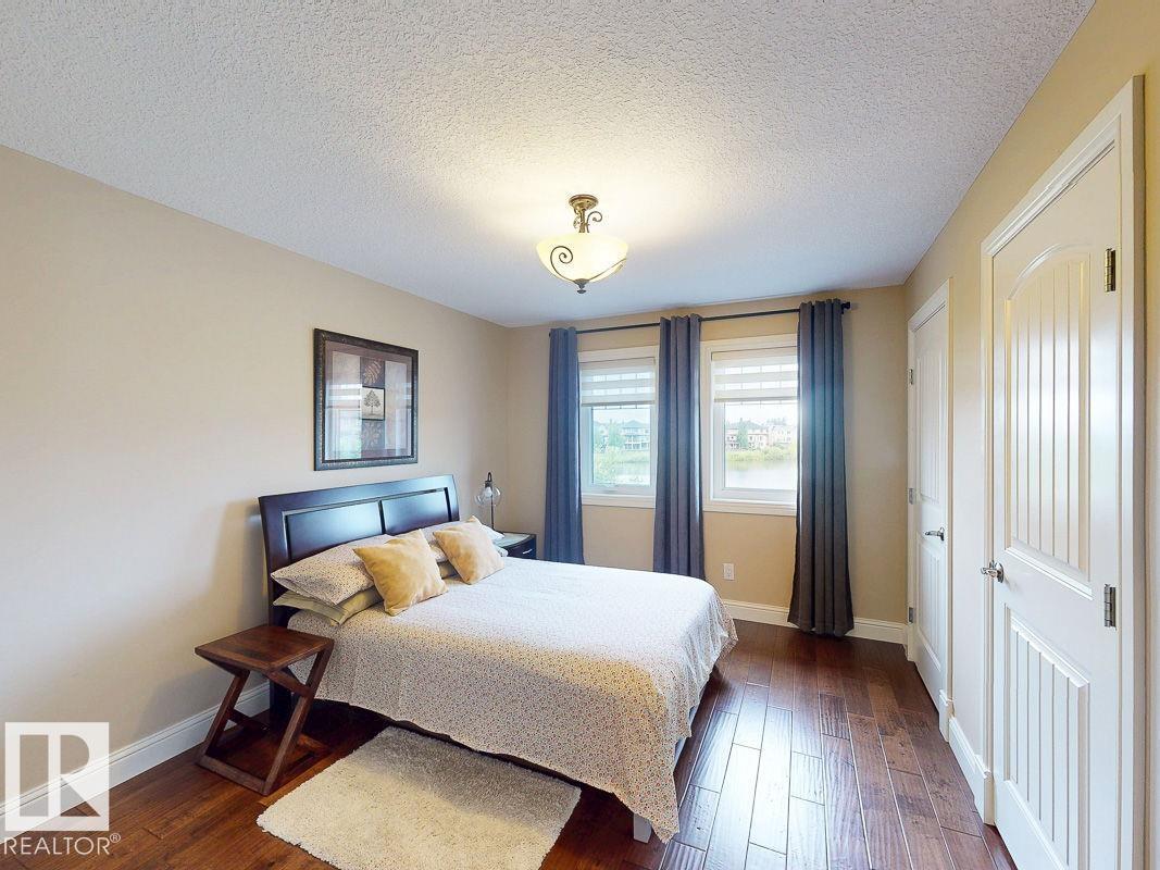 Photo 11 of 10617 174 A Av Nw, Edmonton AB