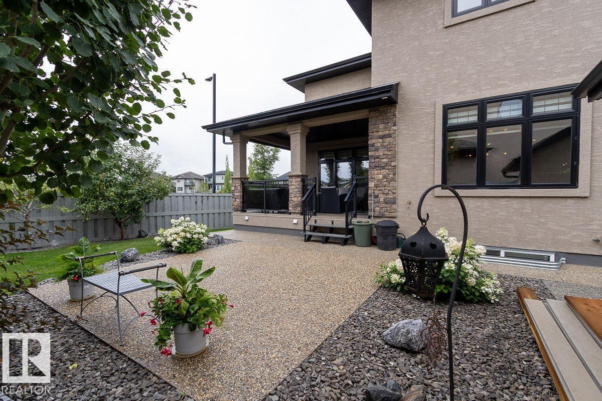 Photo 23 of 10617 174 A Av Nw, Edmonton AB