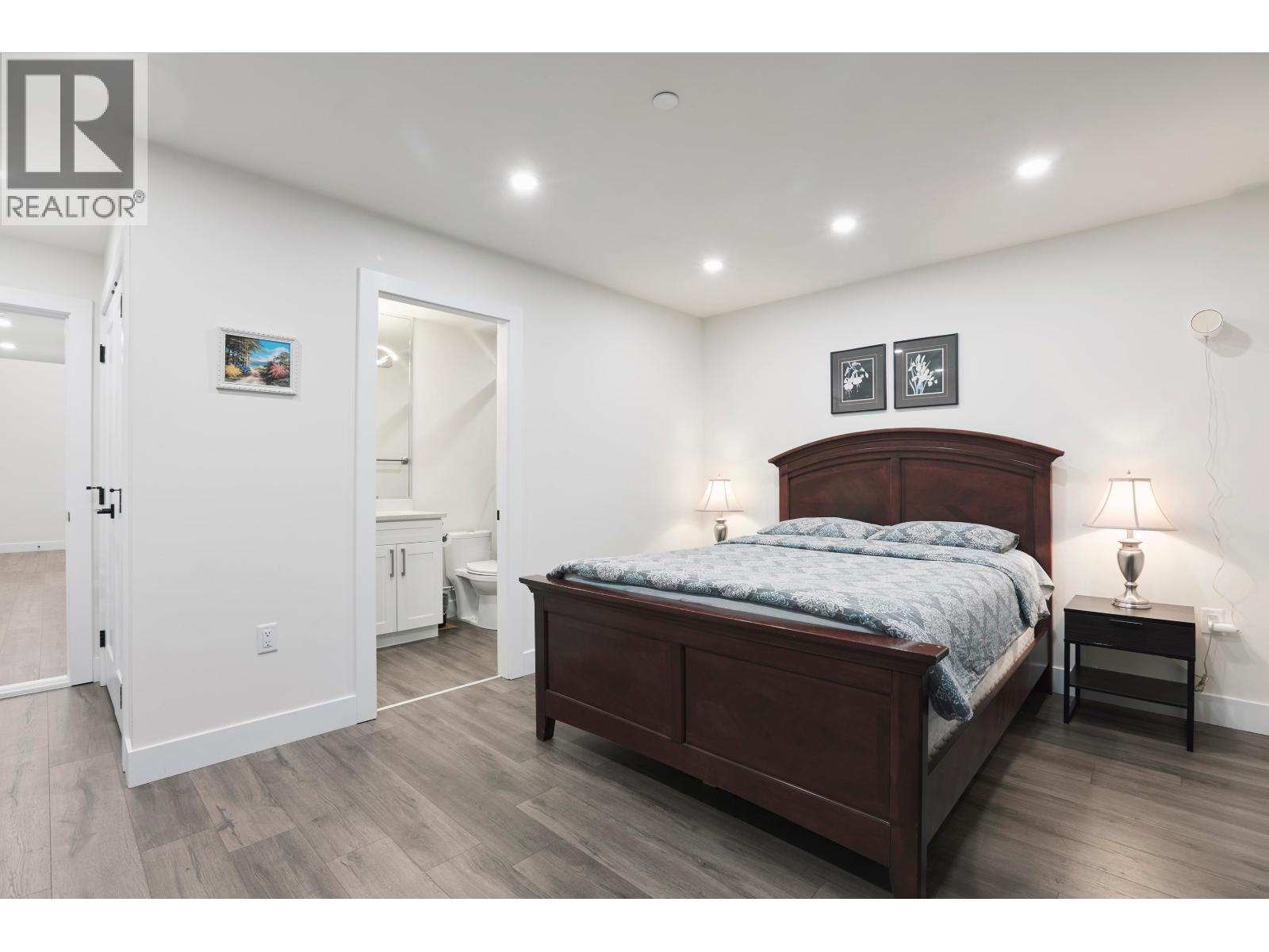 Photo 7 of 10160 Rolley Crescent, Maple Ridge BC
