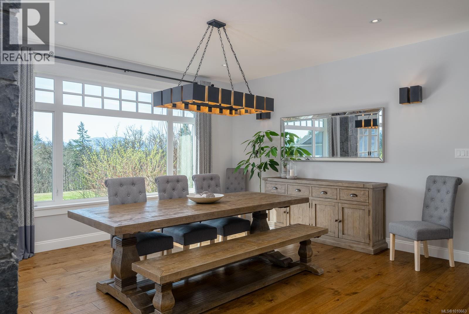 6181 Chase Dr, Port Alberni