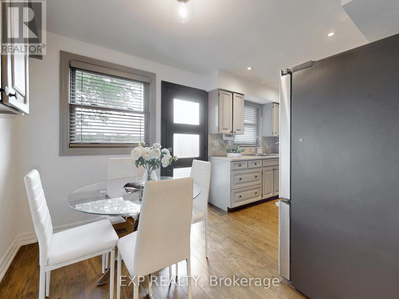 Photo 19 of 5 Lockton Crescent, Brampton ON