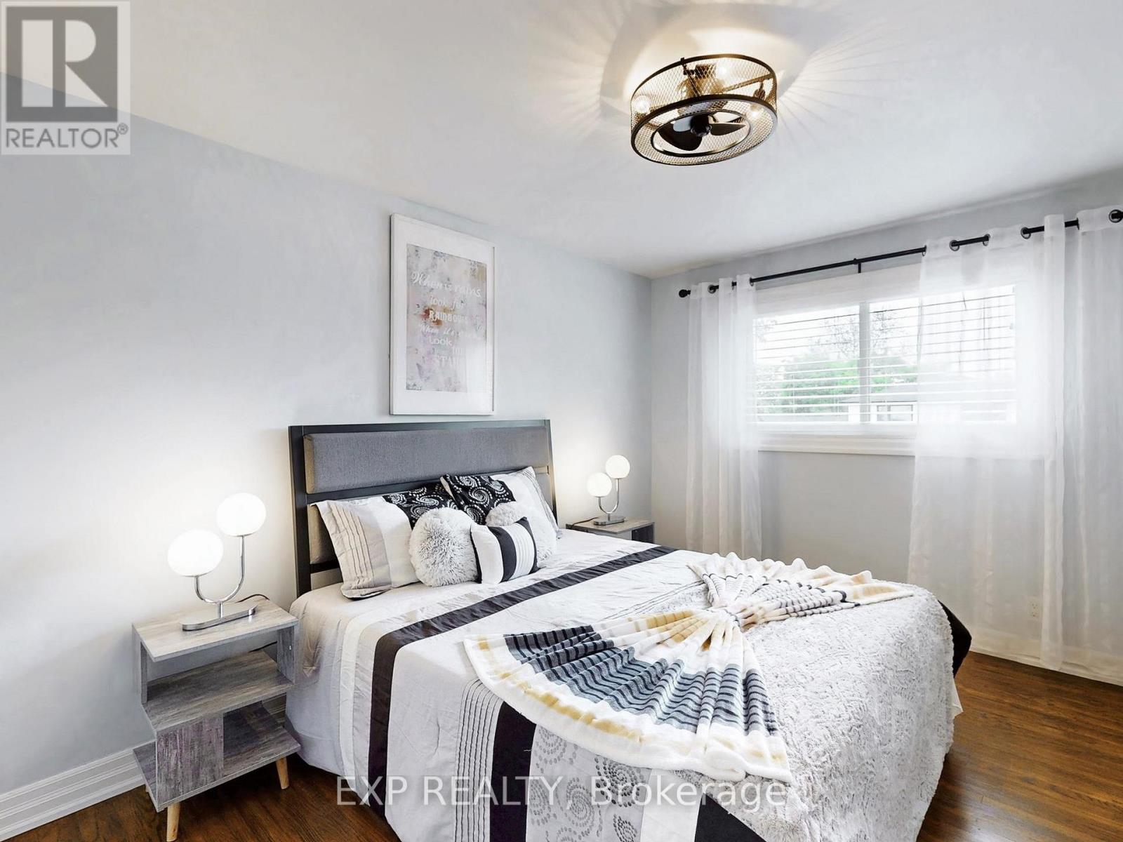 Photo 22 of 5 Lockton Crescent, Brampton ON