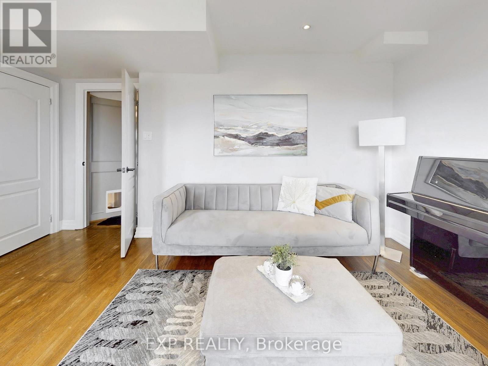 Photo 32 of 5 Lockton Crescent, Brampton ON