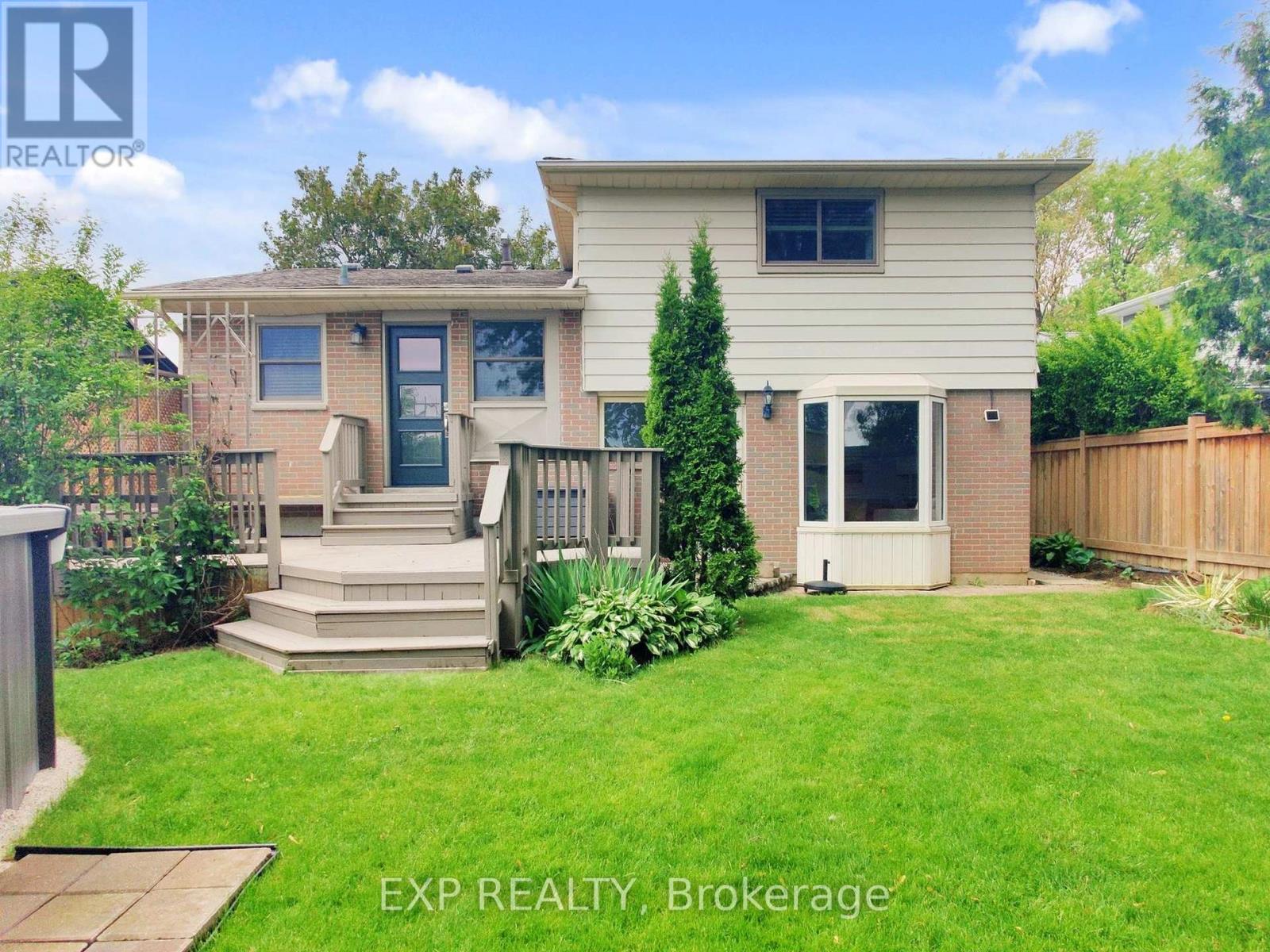 Photo 38 of 5 Lockton Crescent, Brampton ON