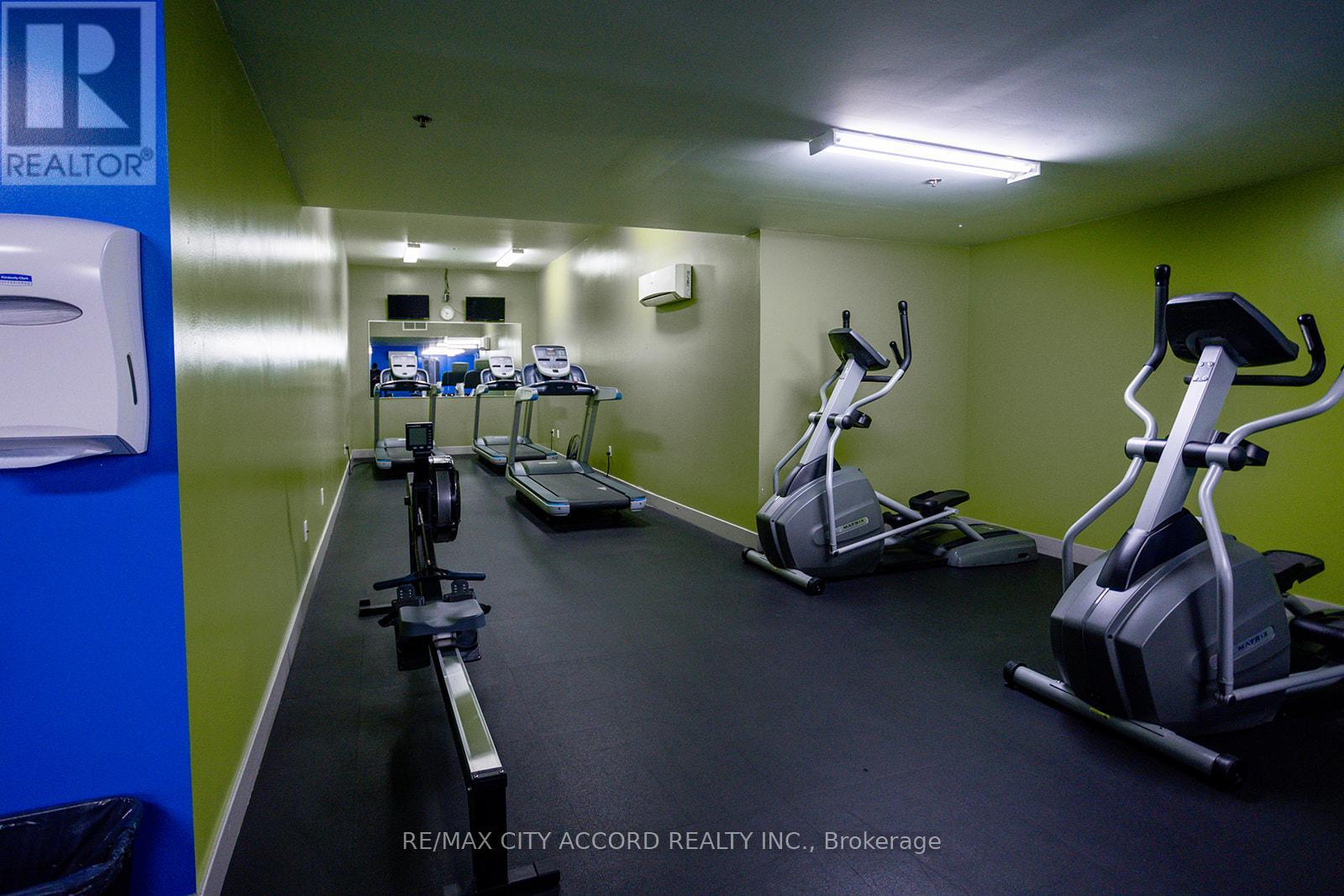 Photo 13 of 720 816 Lansdowne Avenue, Toronto ON
