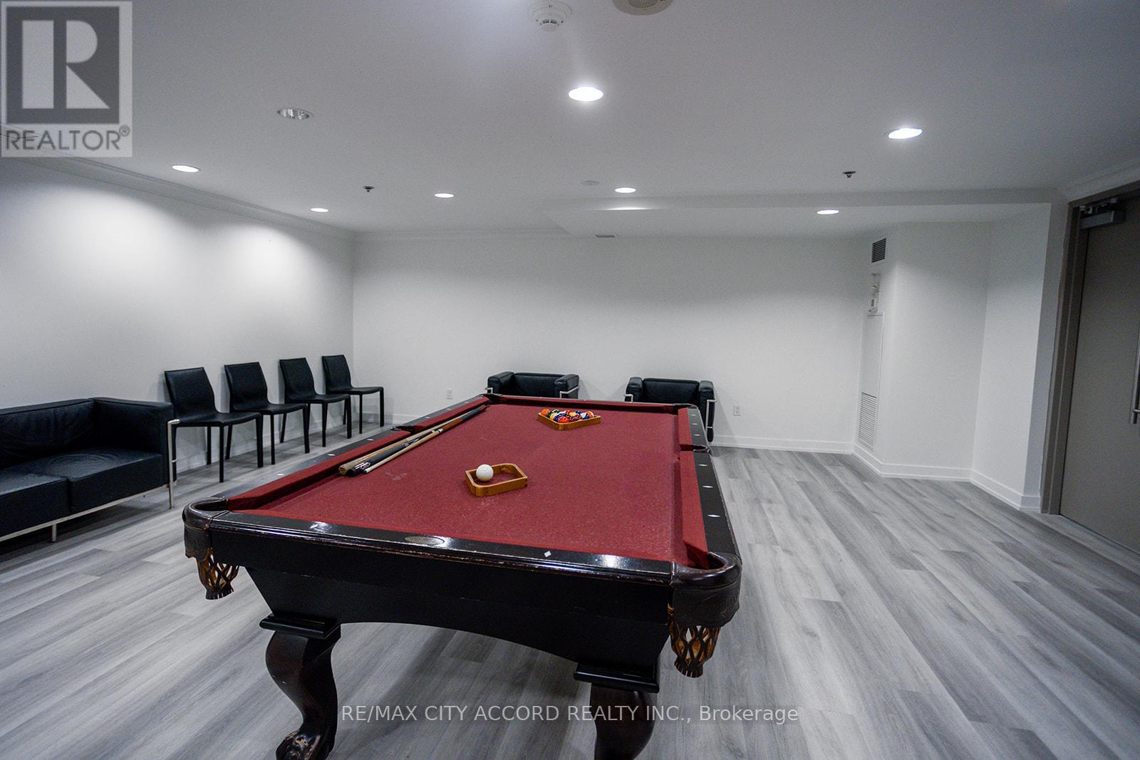 Photo 19 of 720 816 Lansdowne Avenue, Toronto ON