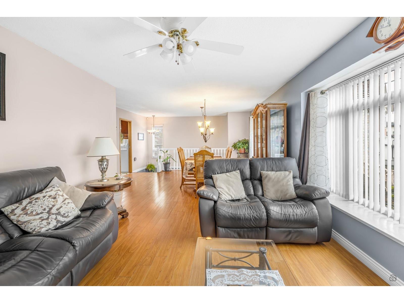 Photo 7 of 12841 69 Avenue, Surrey BC