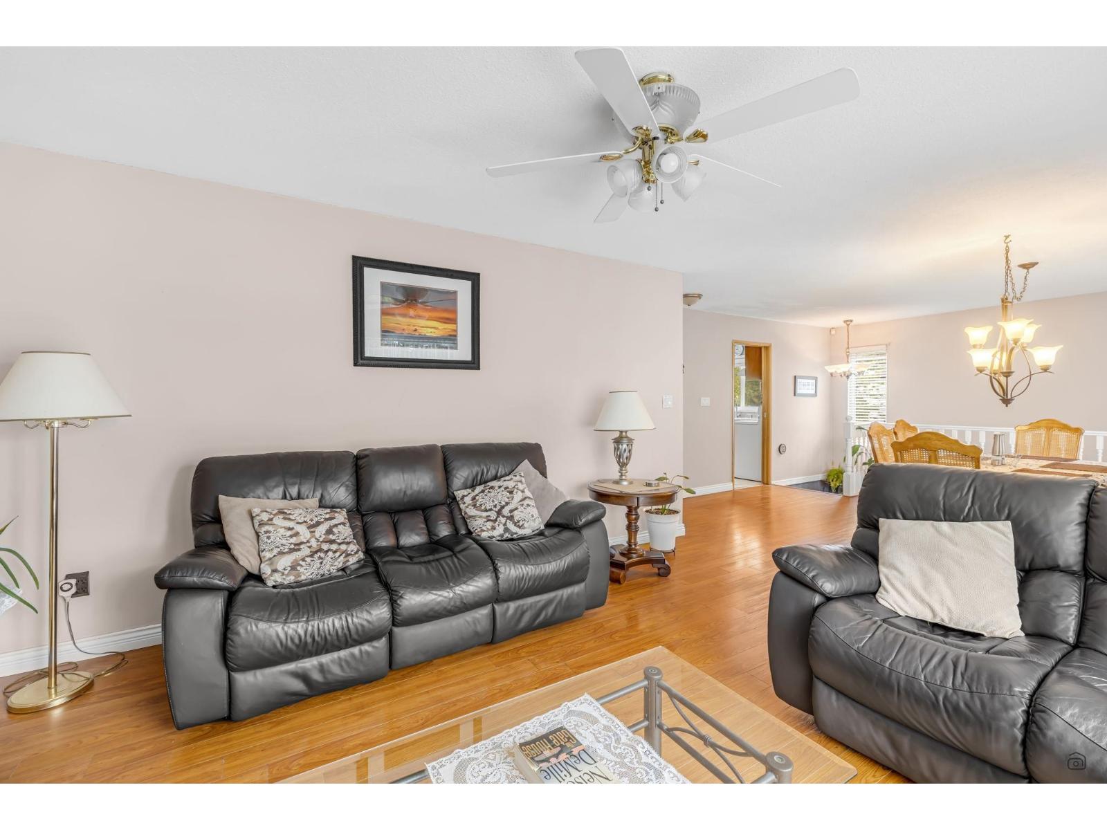 Photo 8 of 12841 69 Avenue, Surrey BC